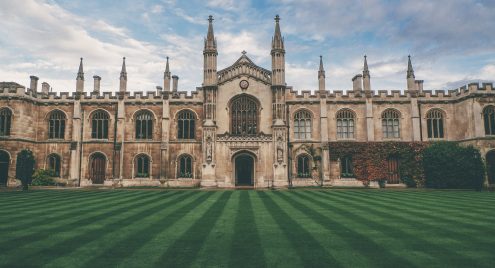 Wat houden de Cambridge Engels niveaus in?